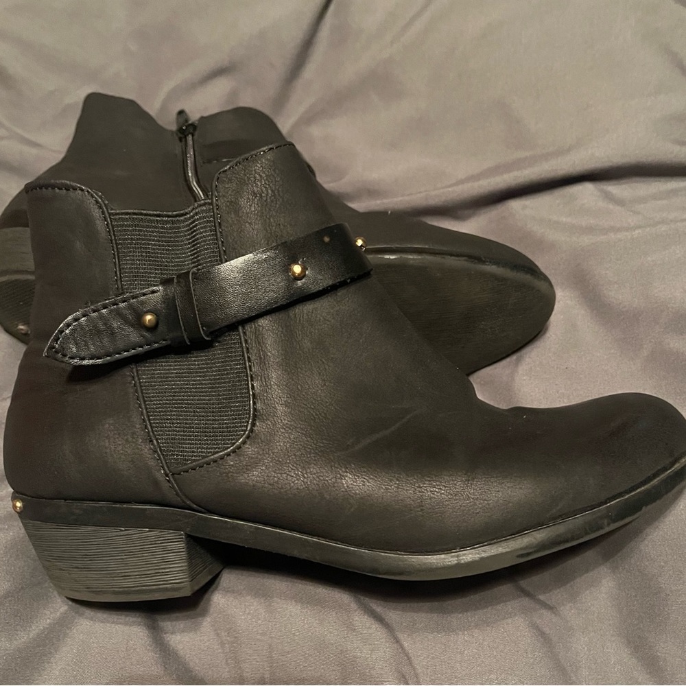 Merona ankle boots booties  sz 7